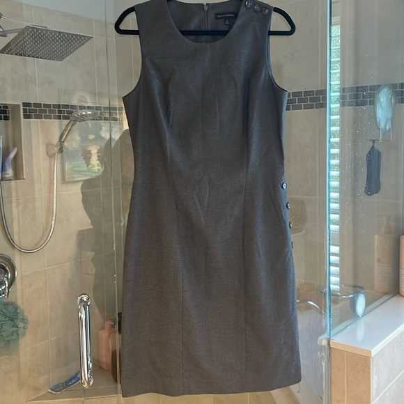 Banana Republic, Sleeveless Side Button Sheath Dress,‎ Size 8 - Picture 4 of 8